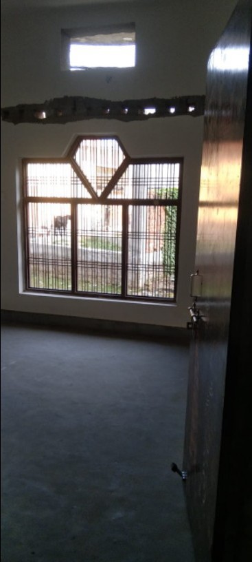 scaled_1764265733414