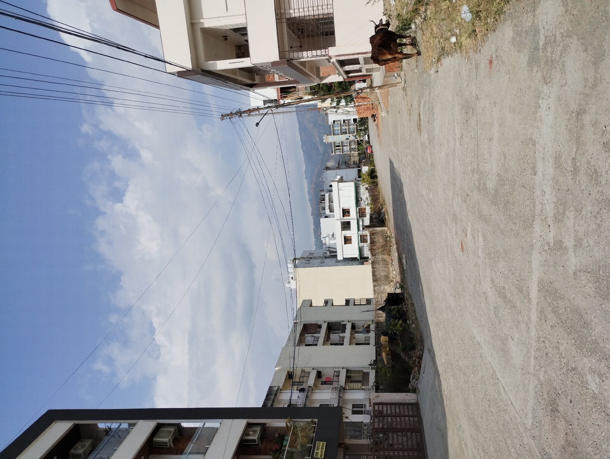 A spacious 2 bhk with all necessary amenities 2