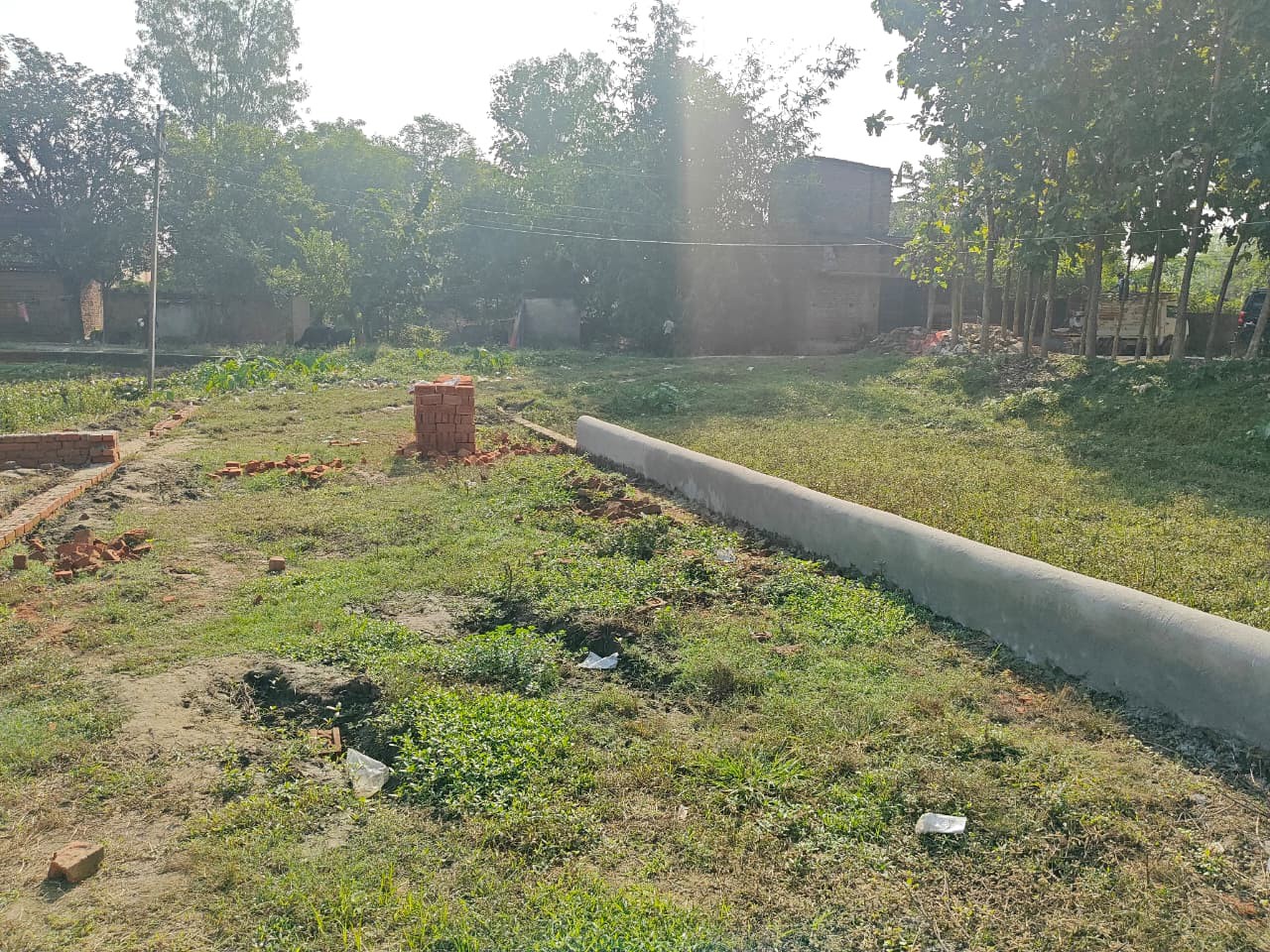 This plots for sell in isntant with fully development colony 3