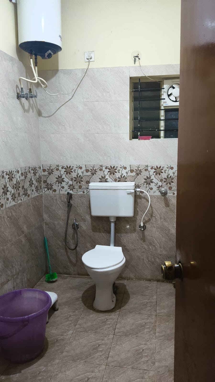 2BHK FOR RENT 3