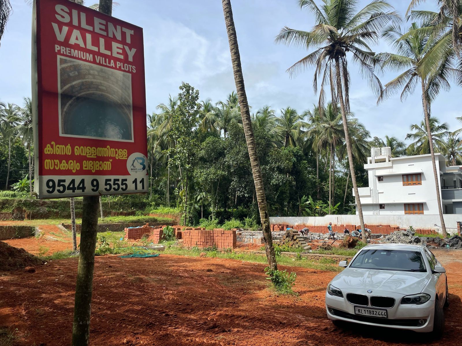 residential plot for sale in kunnamangalam! 3