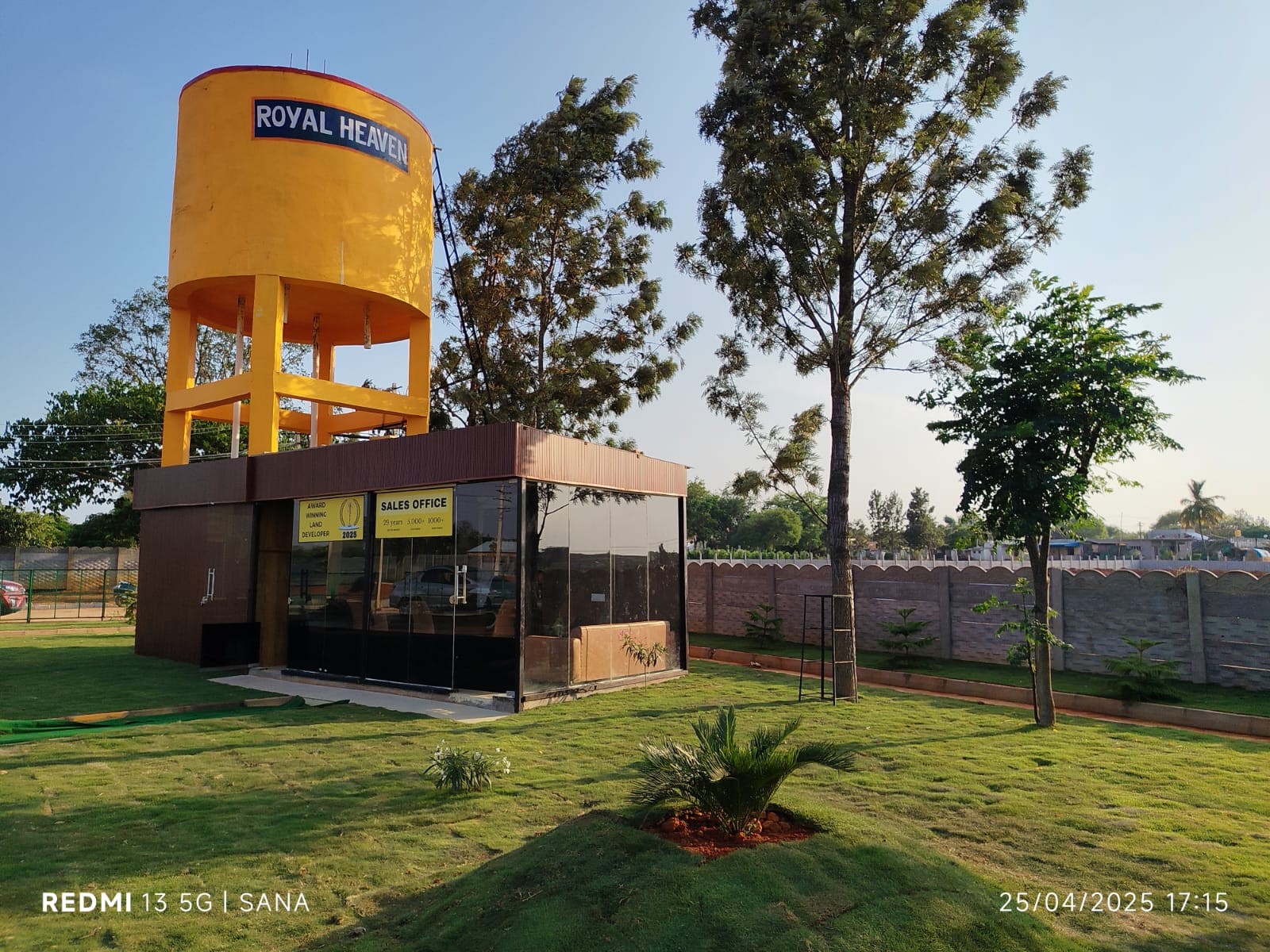 Royal Heaven by SANA