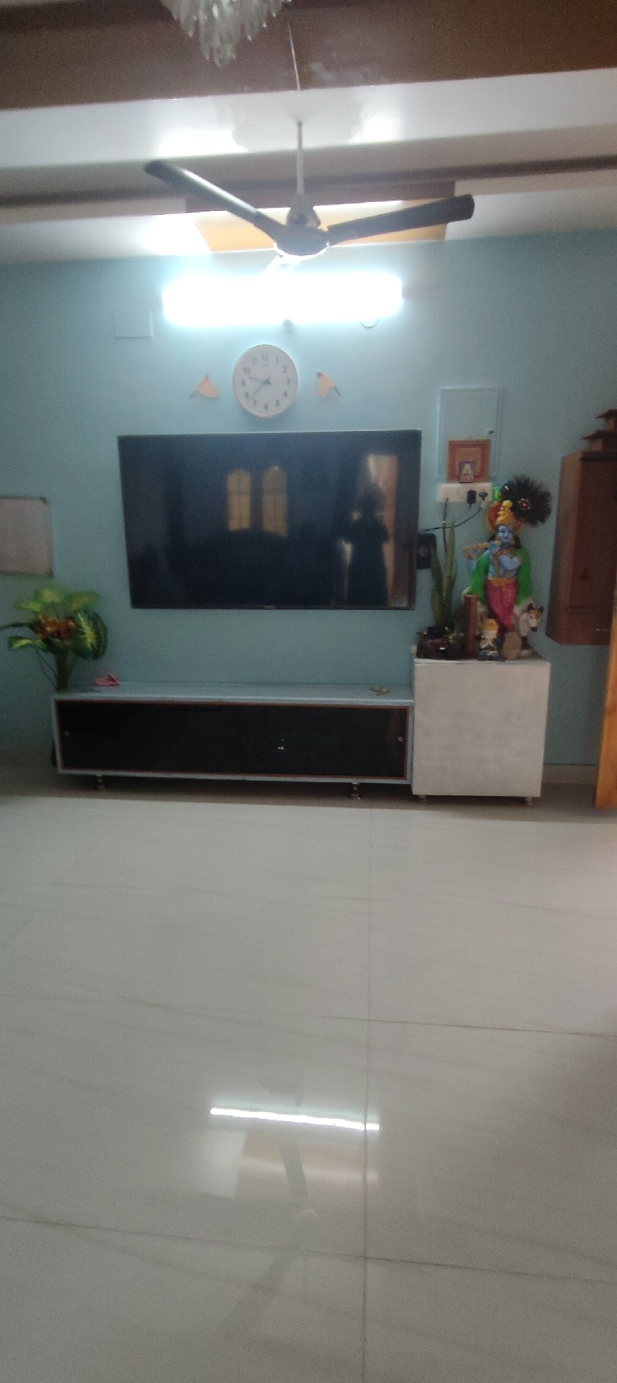 HR Enclave Apartment in Alakananda Colony 3