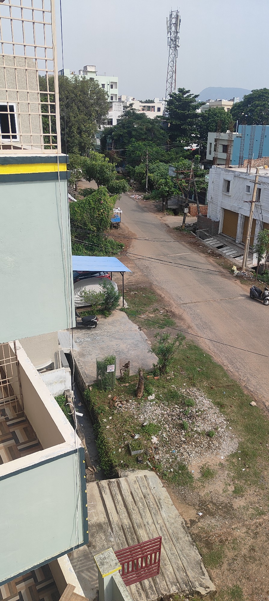 HR Enclave Apartment in Alakananda Colony