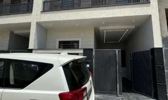 kothi for sale nr curo pvr cinema 4.5 Marlas 55 lac 3