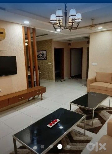 4bhk flat rent 41000/ rent jalandhar height 1 Fully furnished 3