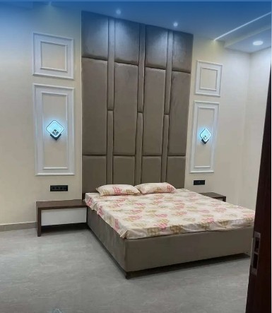 kothi for sale just 1.60cr near model town 3