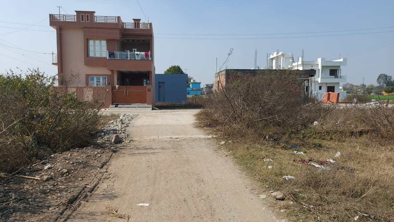 Residential plot for sale 1030 sqft 2