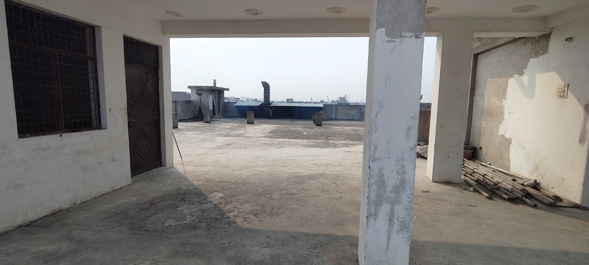 1850 sq feet office space for rent in george town rent 75 k negotiable 3