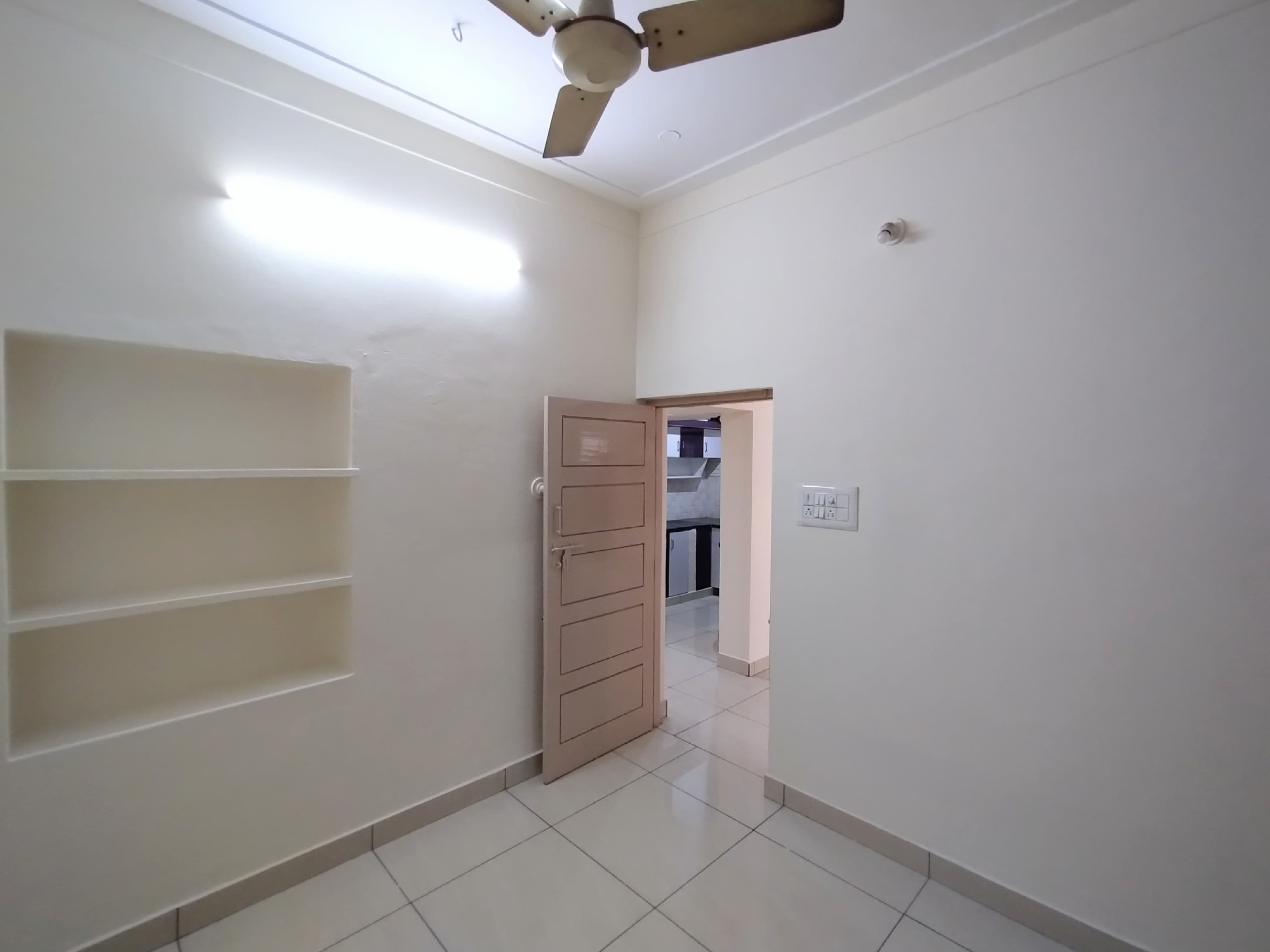 2BHK FOR RENT 3