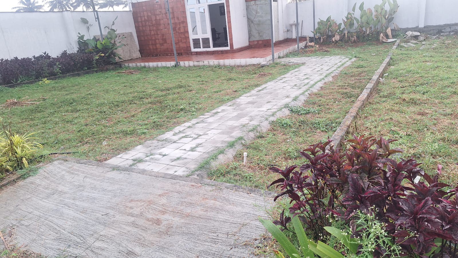 ⚡'' *KNS METRO PROPERTIES*''⚡ PROUDLY LAUNCHES 🏮*🏠". *KNS BHAVATHI SILVER WOODS*🏡* *AT : - GERATIGANABELE (V).