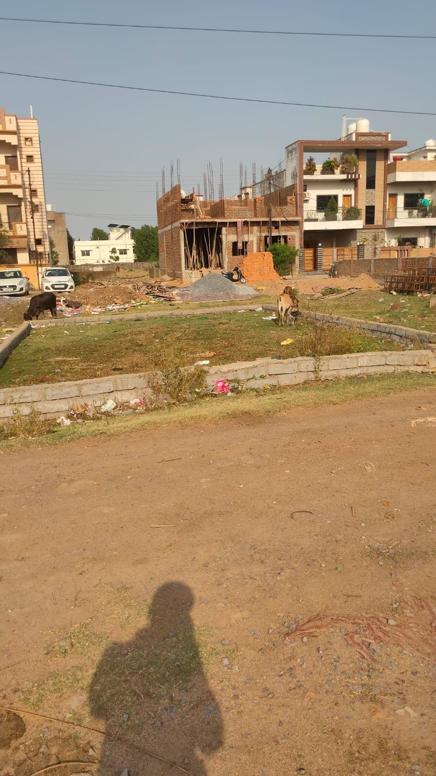 best location daldal seoni, duby calony, balaji hospital