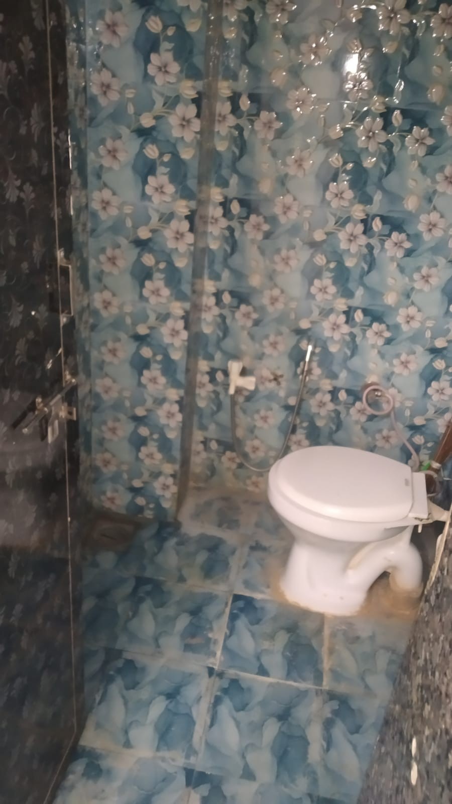 Chandkheda Ahmedabad in house and water supply available 24x7 3