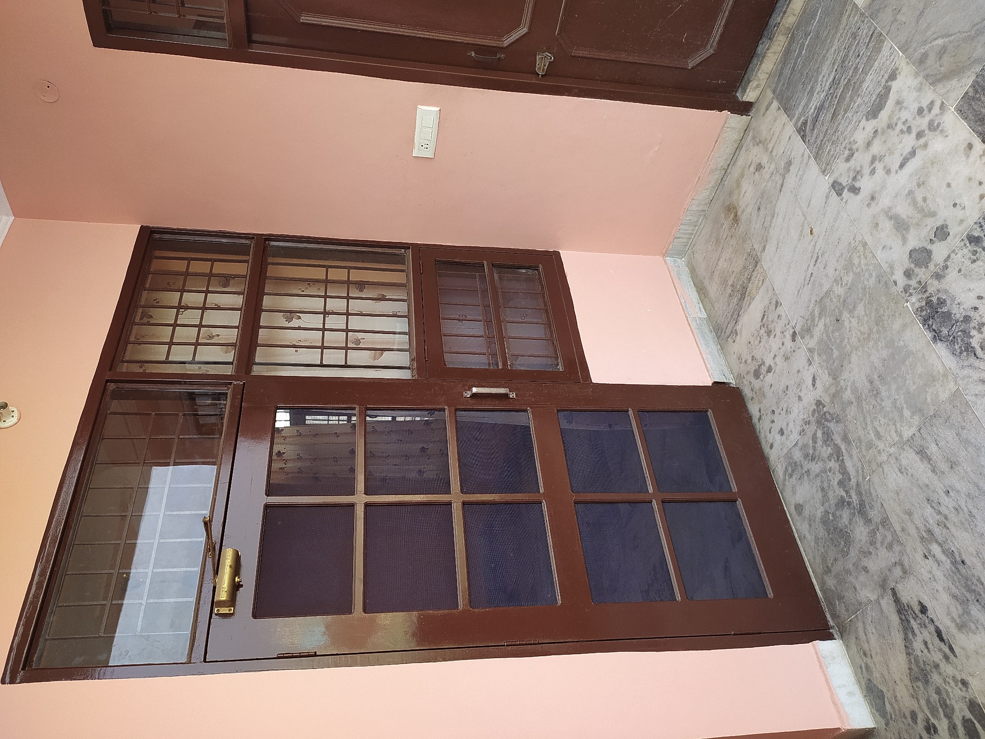 Room only for Girls location nayagaon near PGI