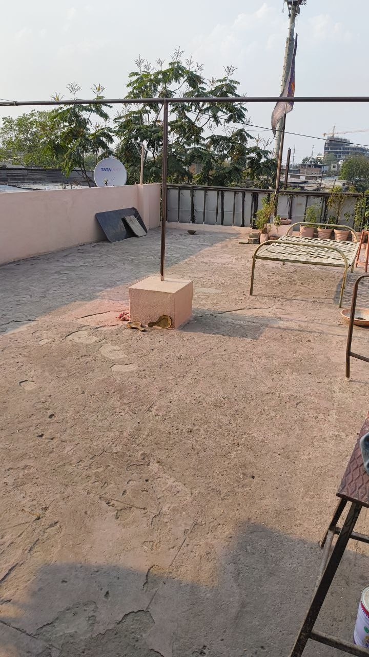 scaled_IMG_20251219_024510_407