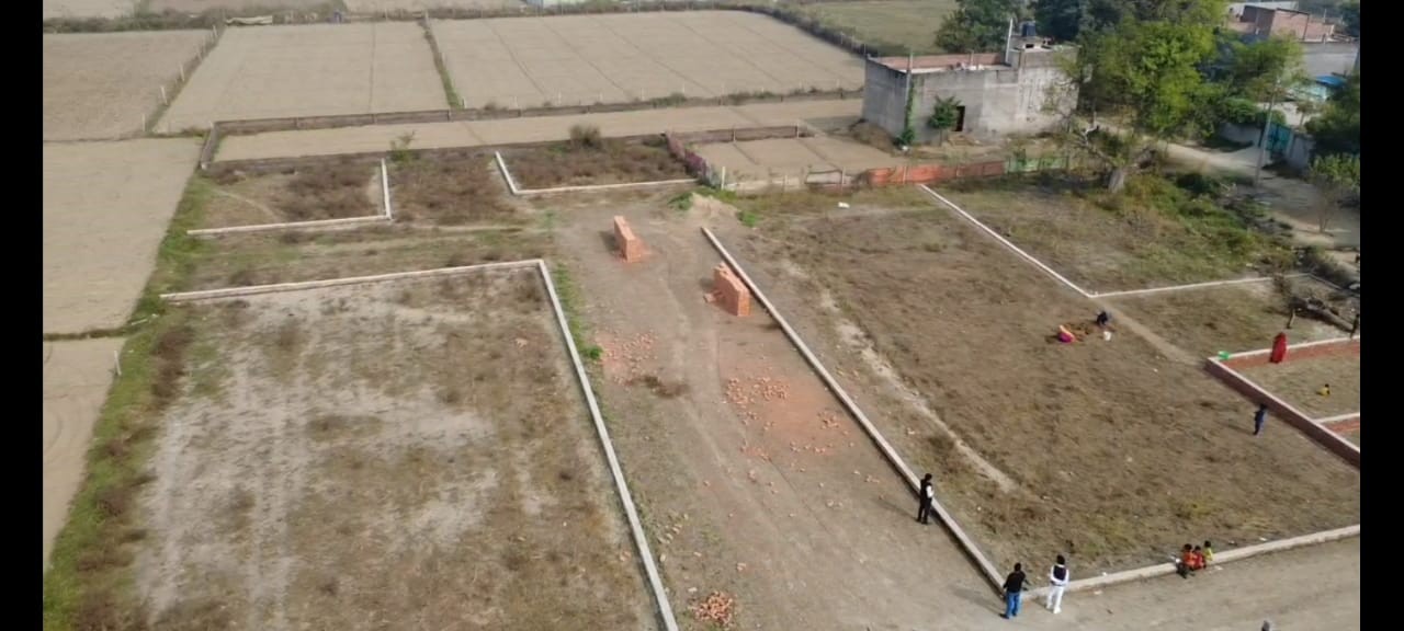 Lucknow outer ring road se lagi hui site matr 2000 rs sq feet 3