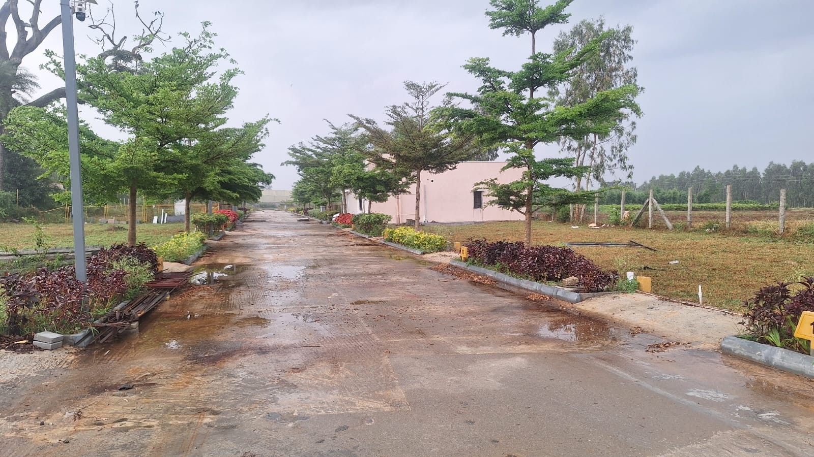 KNS BHAVATHI SILVER WOODS 2