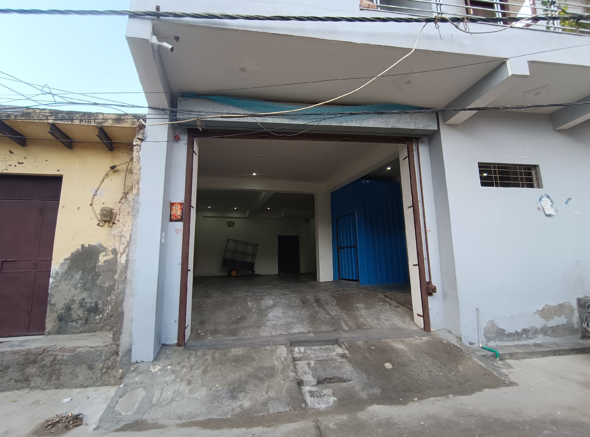 warehouse like godown