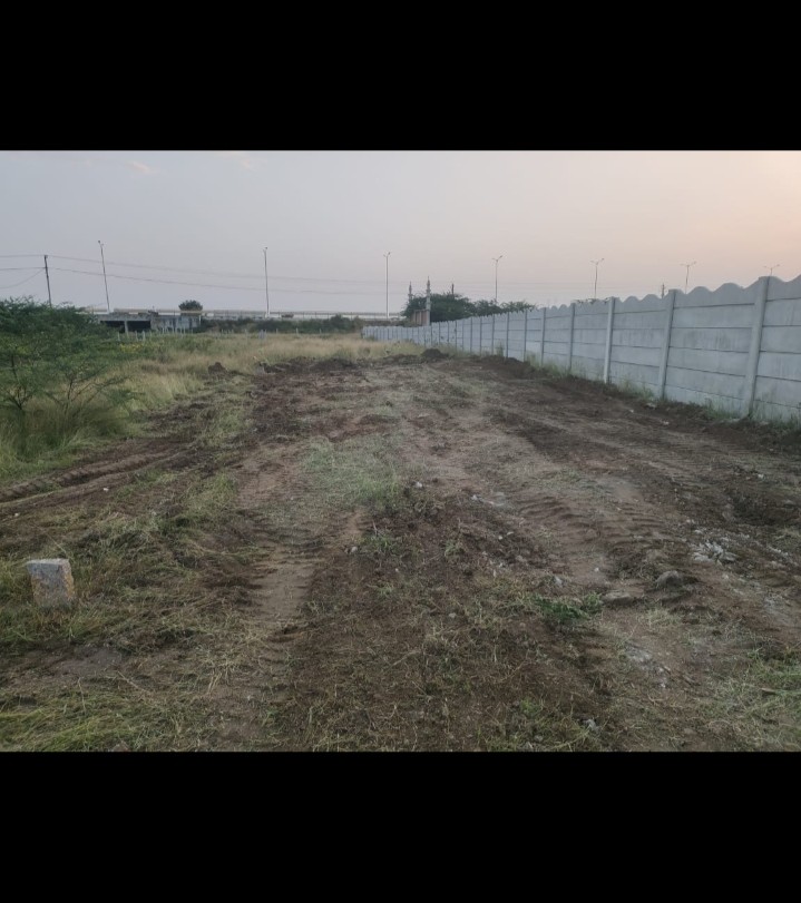 25 cents land kalyandurgam tomato mandi Bypass road.useful for both commercial and farming purpose.