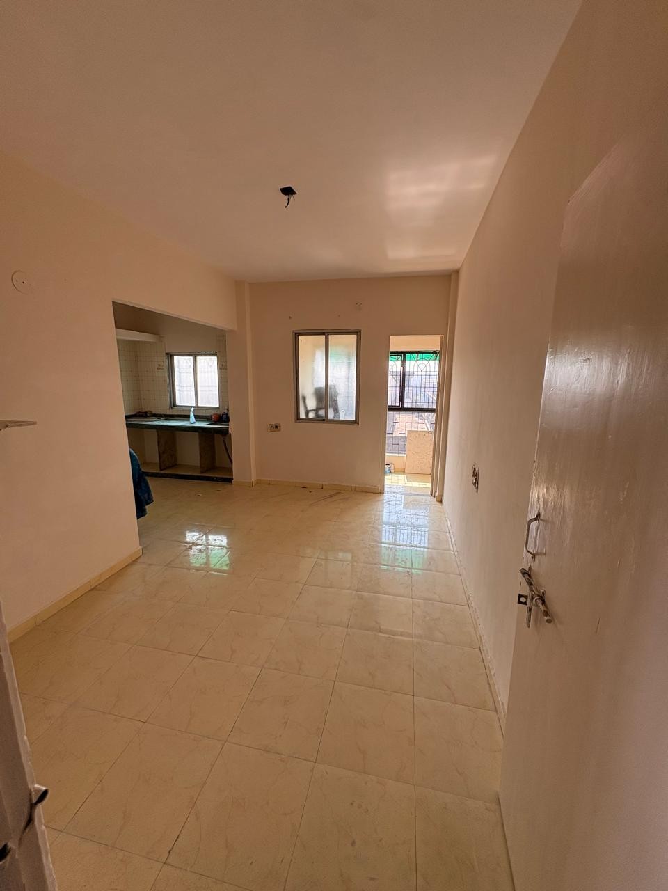 1 bhk flat with good condition for urgent sale