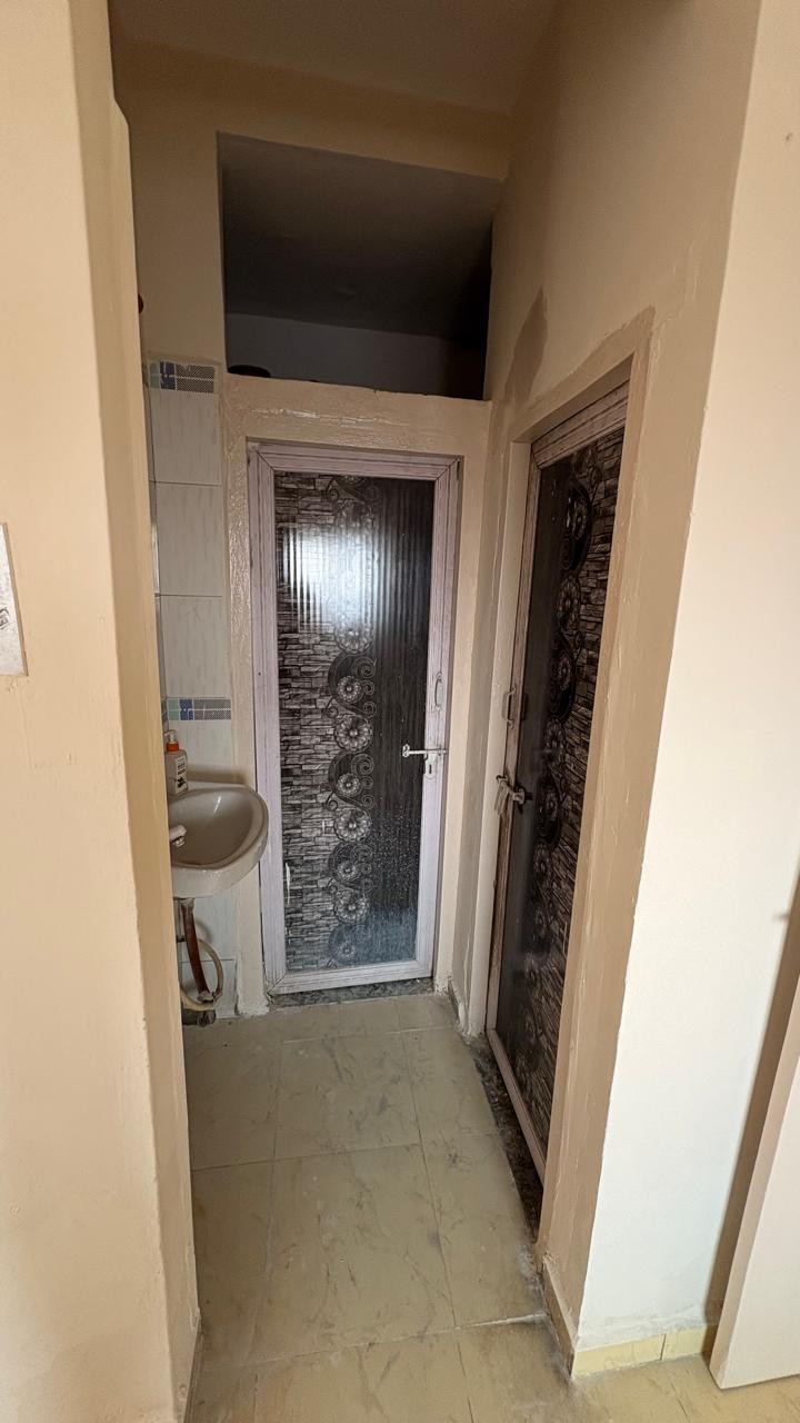 1 bhk flat with good condition for urgent sale 2