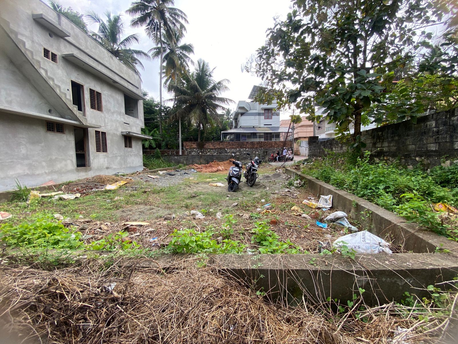 5 cent property near attukal..