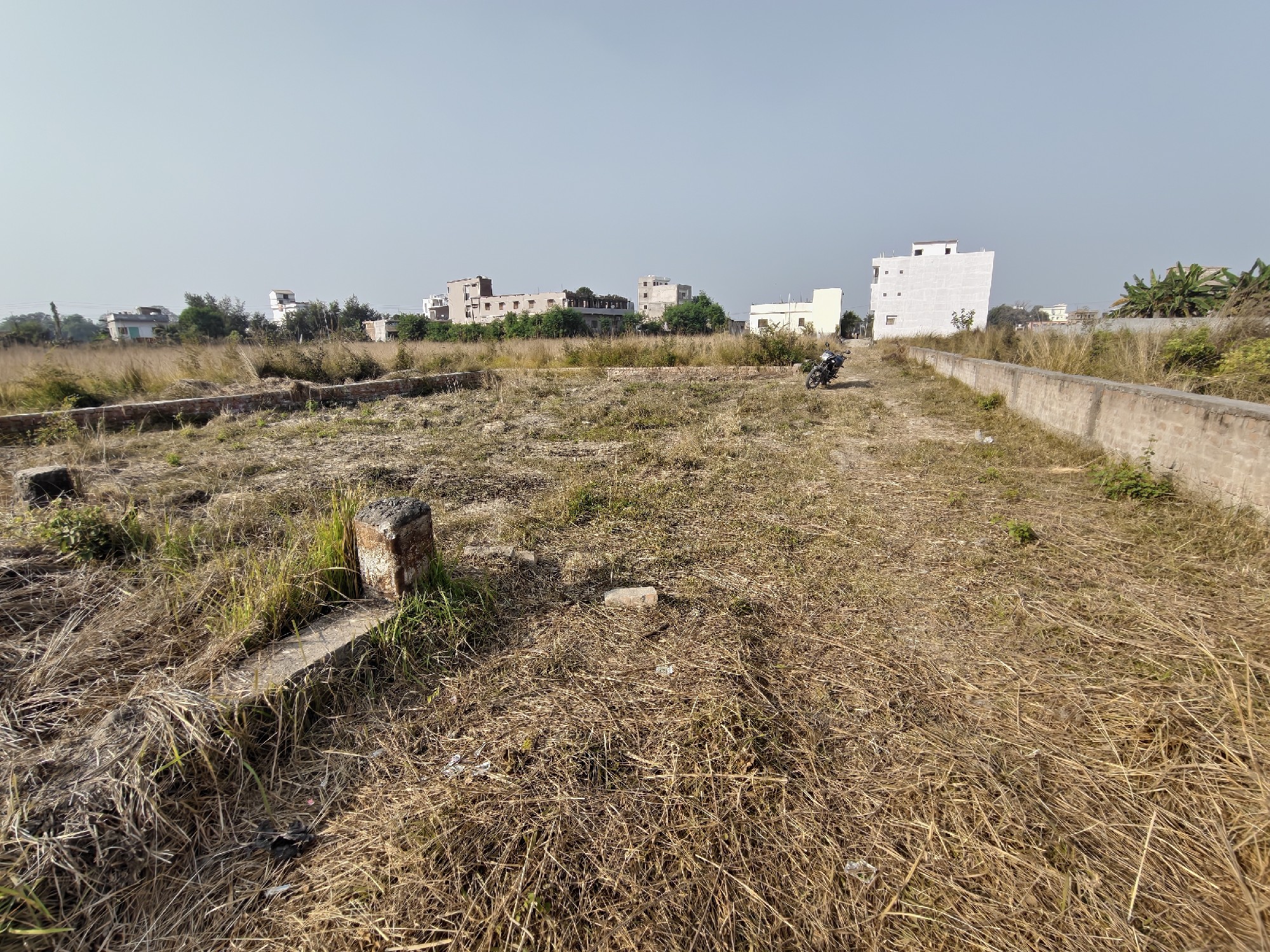 patahi plot for sale 3
