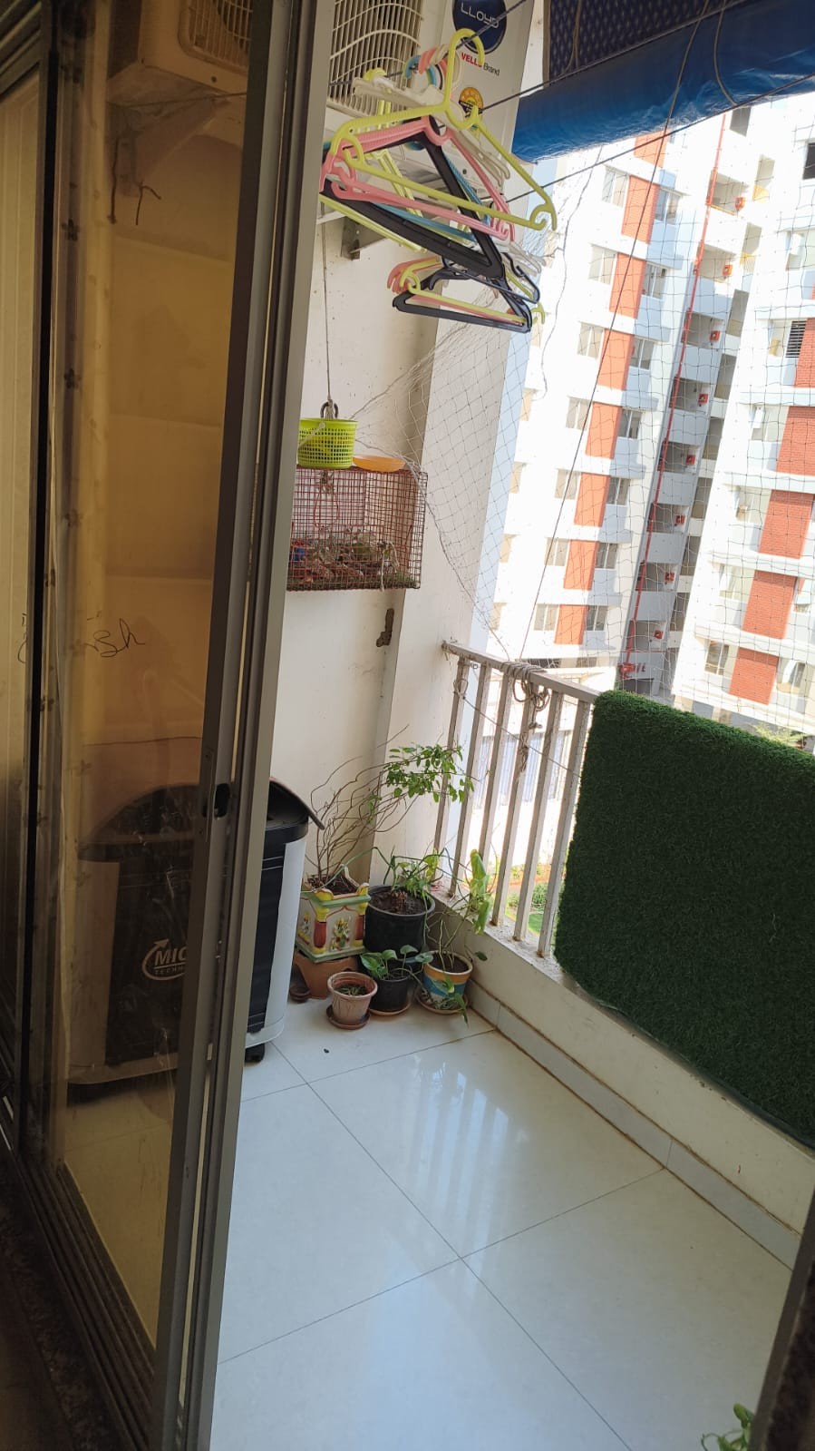 2 BHK Semi Furnished Flat available for Sale in Atladra Direct owner 3