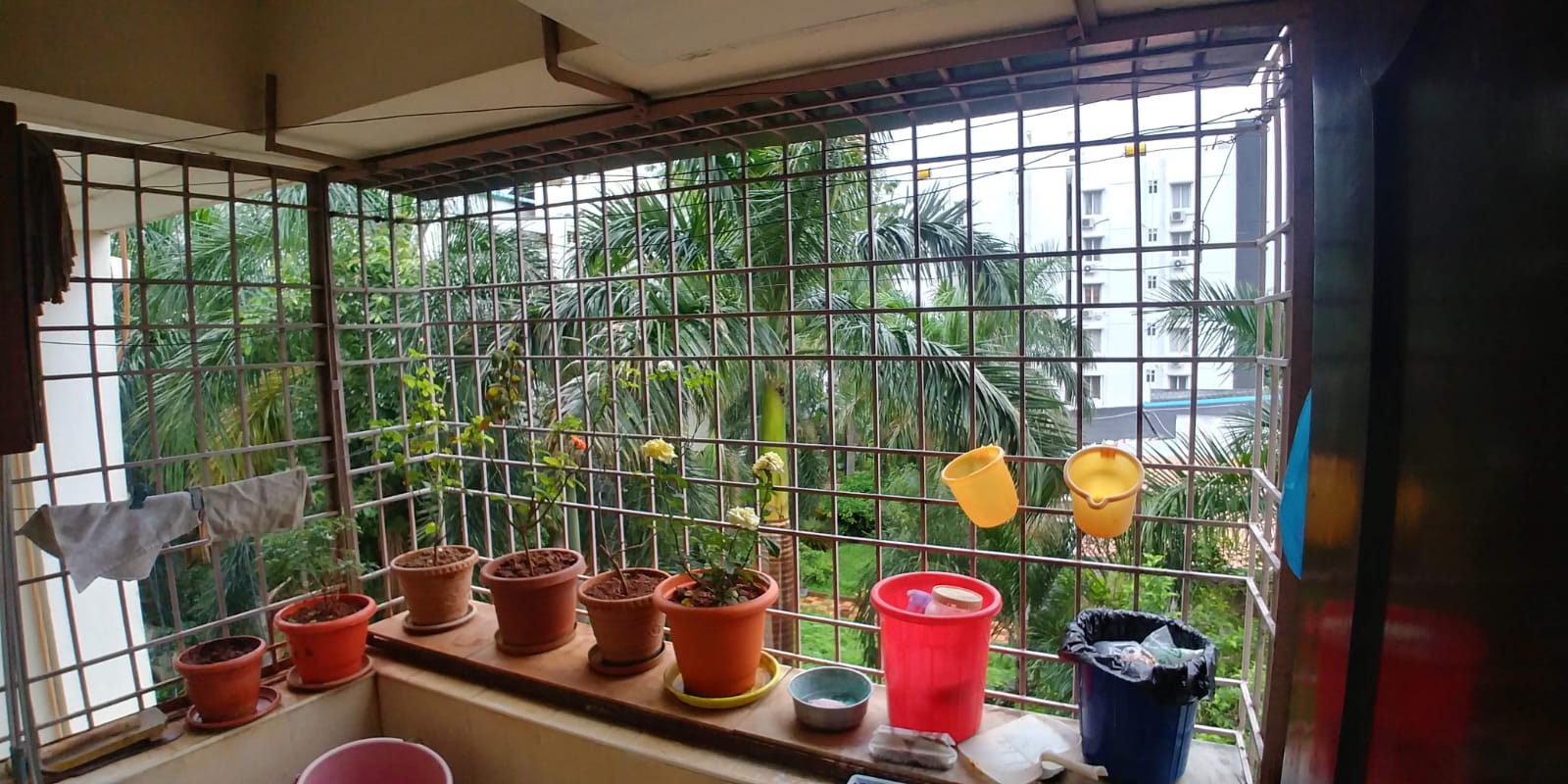 2bhk flat for sale in benZcircle 3