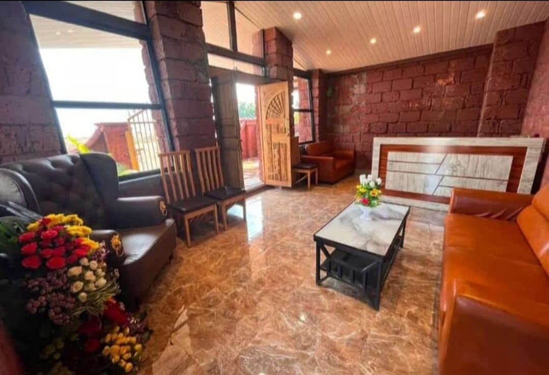 Commercial Property Bar And lodging 3