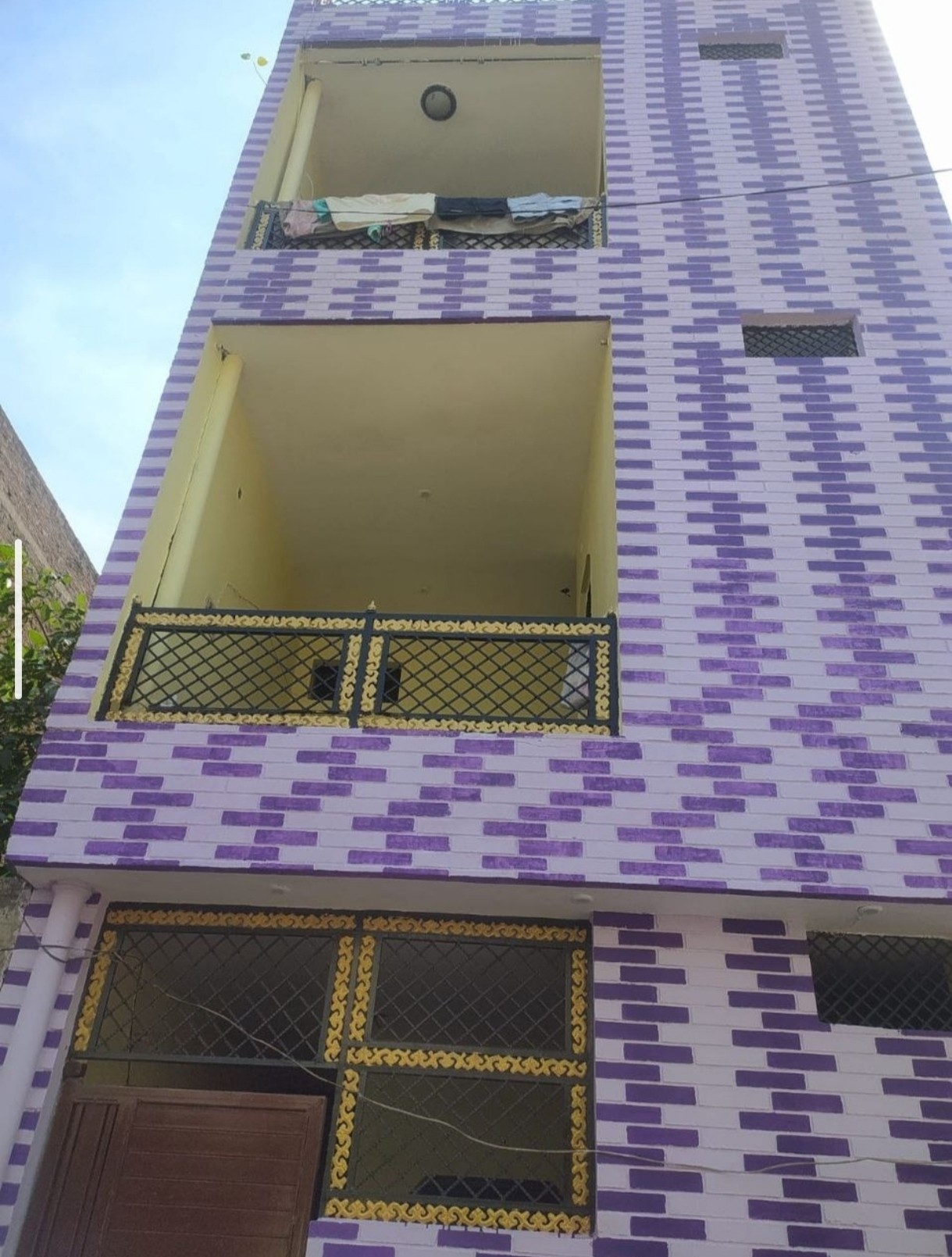 House For sale in between Barra - Govind Nagar Boundary
