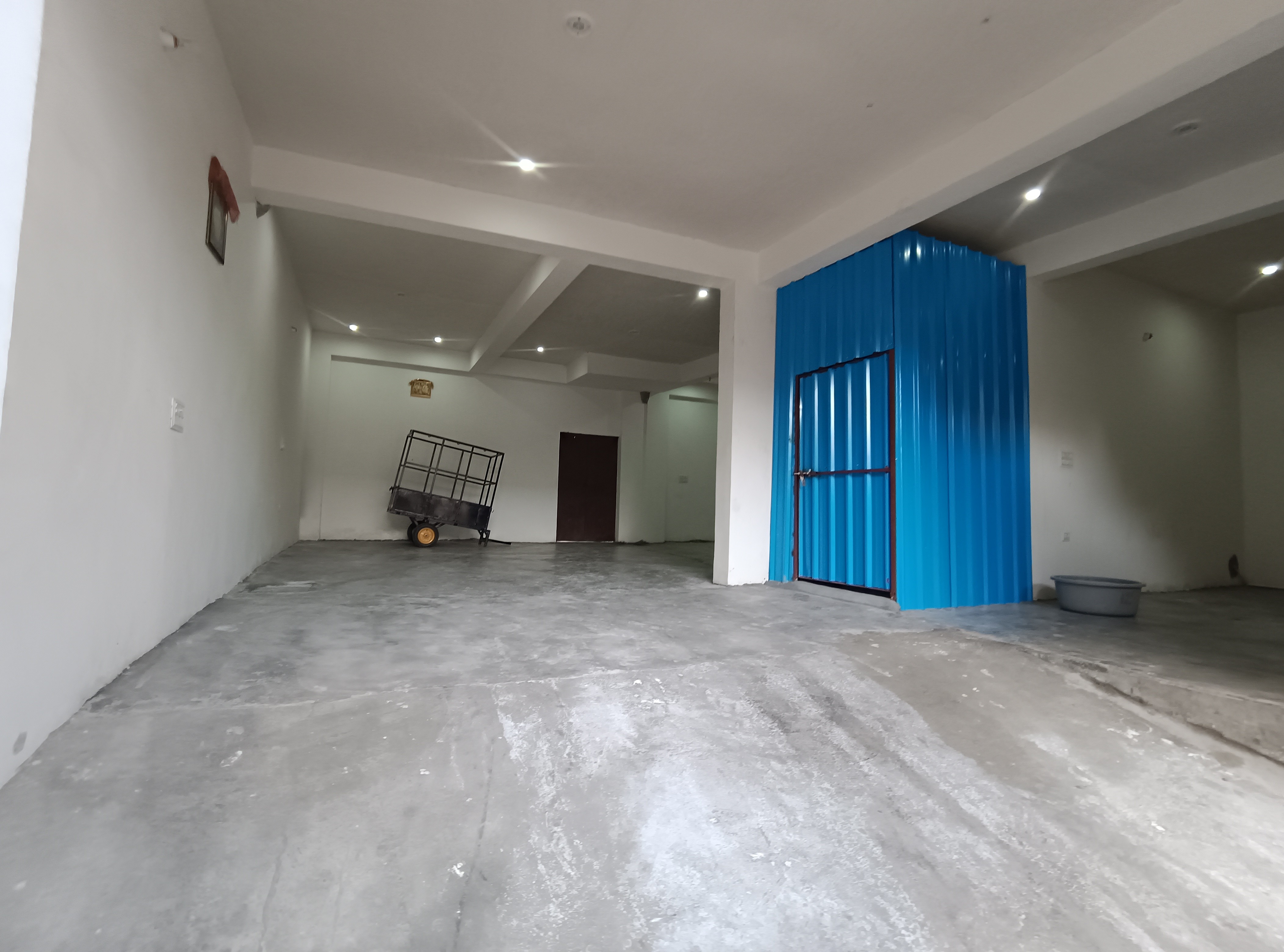 godown like a mini storage 2