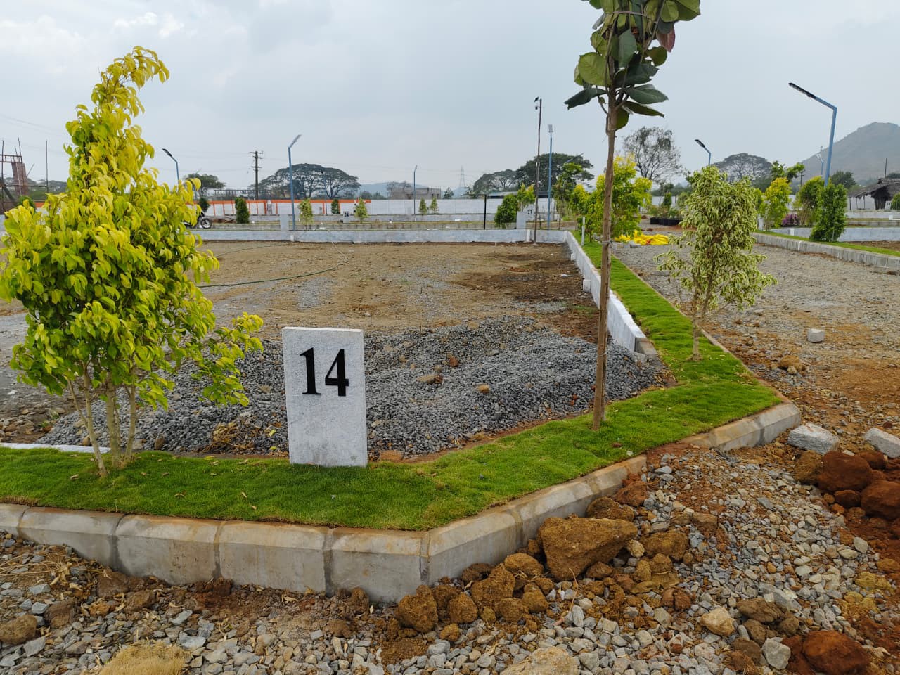 Singaperumal Kovil plots 3