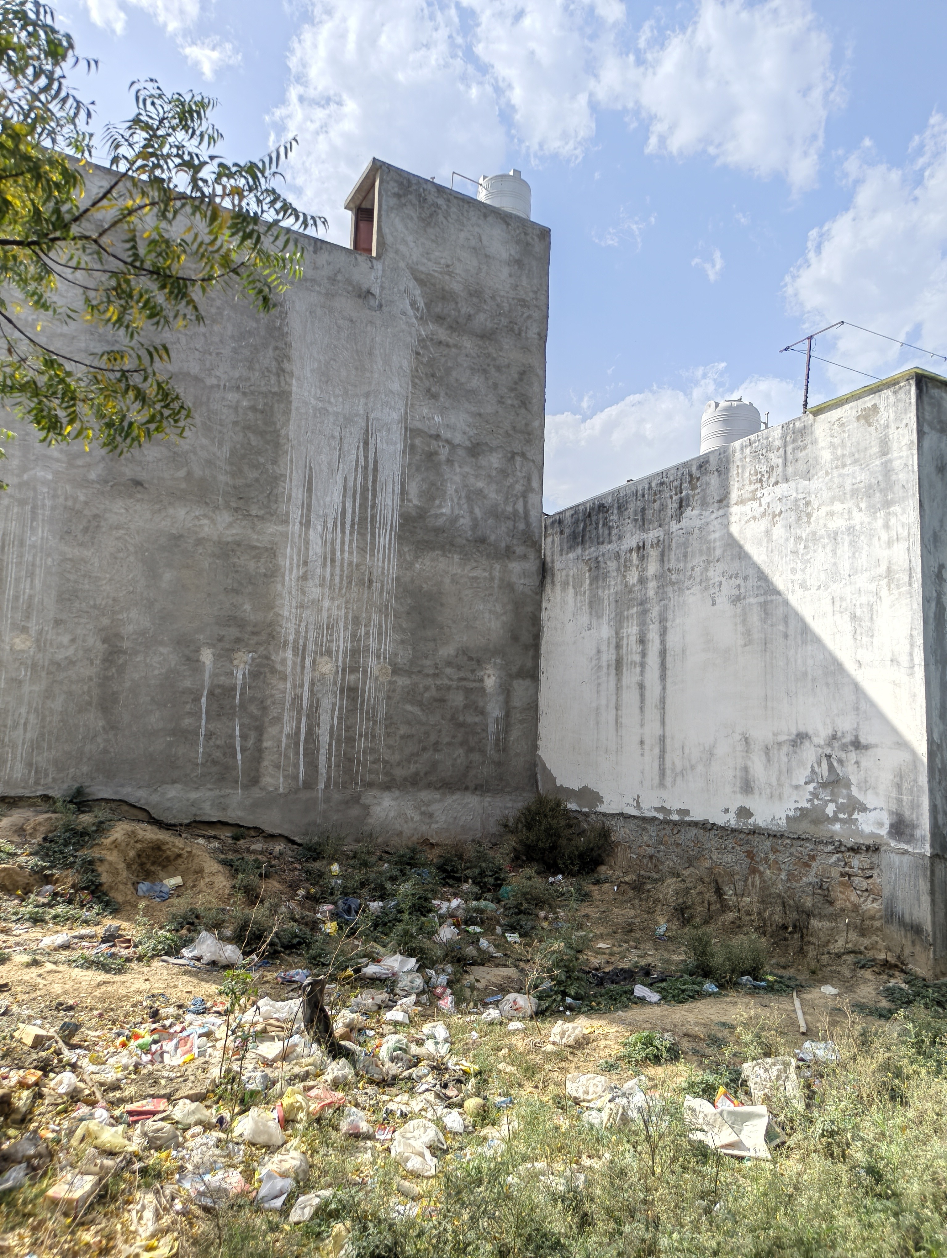 56 Gaz commerce/Rssedintial plot 3