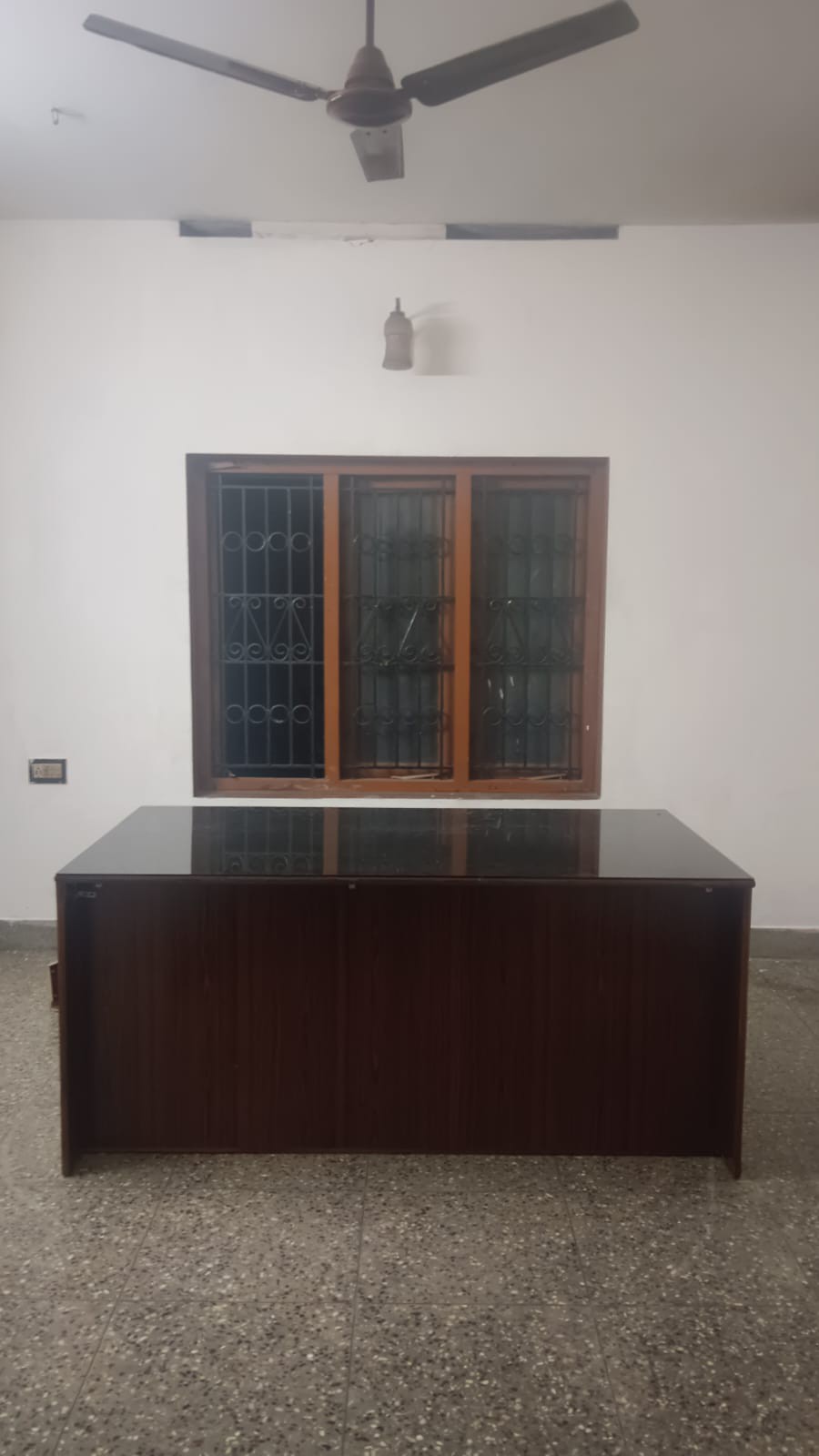 office space in middle of city 2