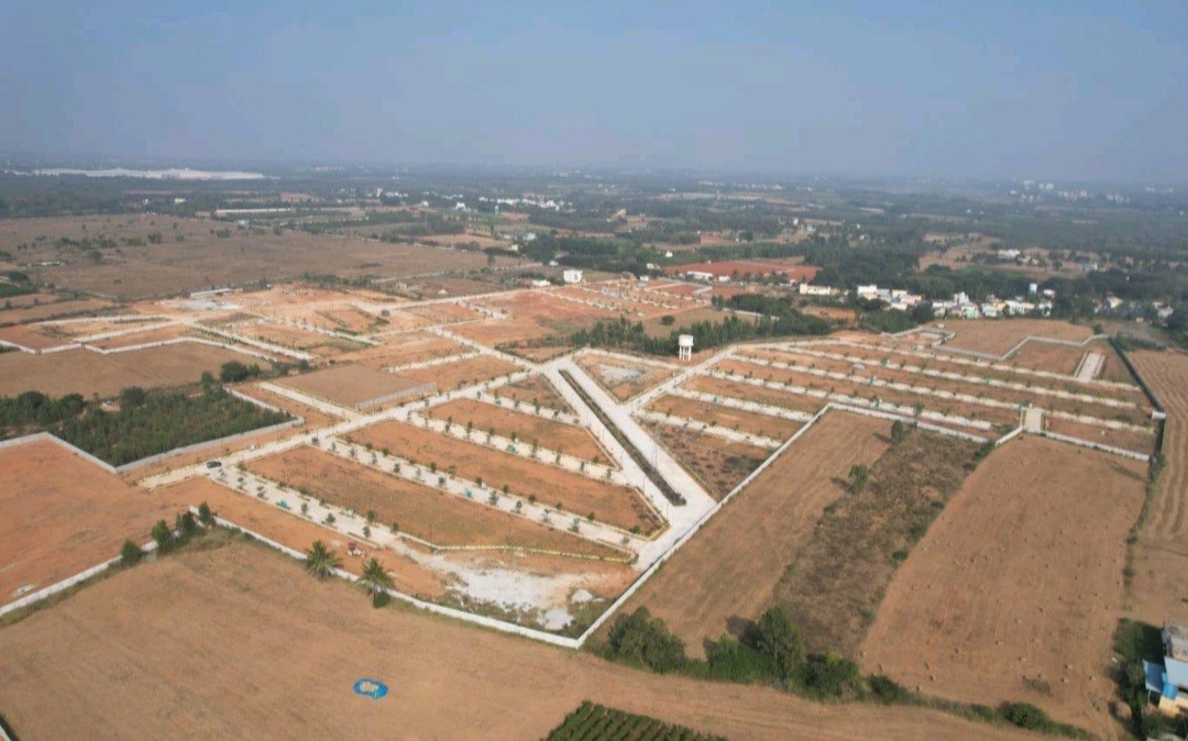 Oraiyan VR Royal Township