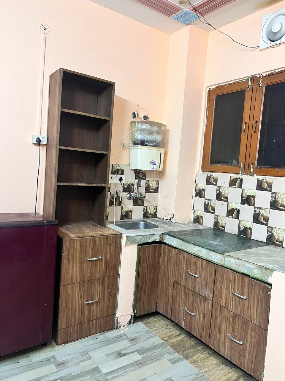 01 bhk flat available for rent in sec 49 2