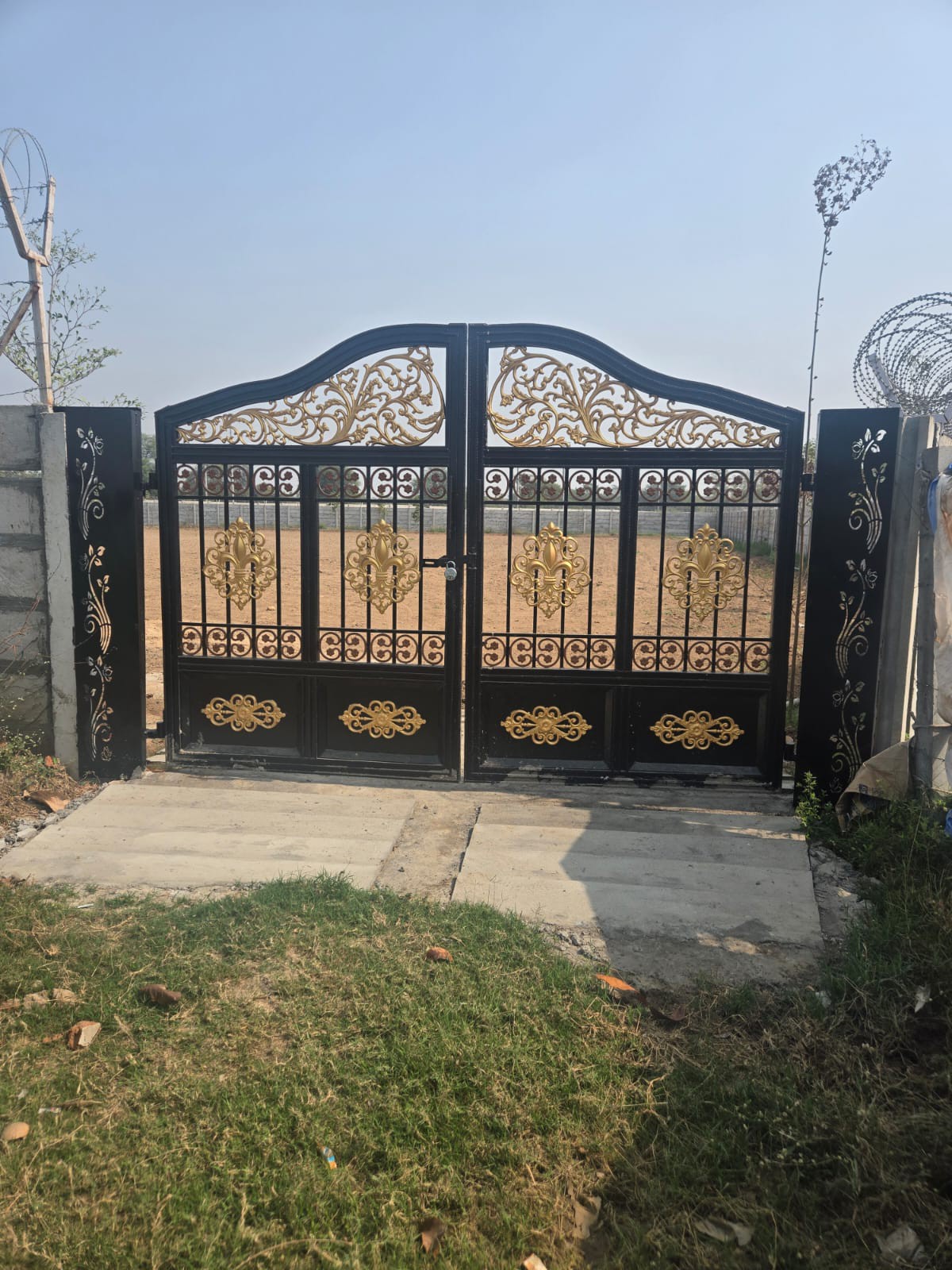 Farm House Land For Sale