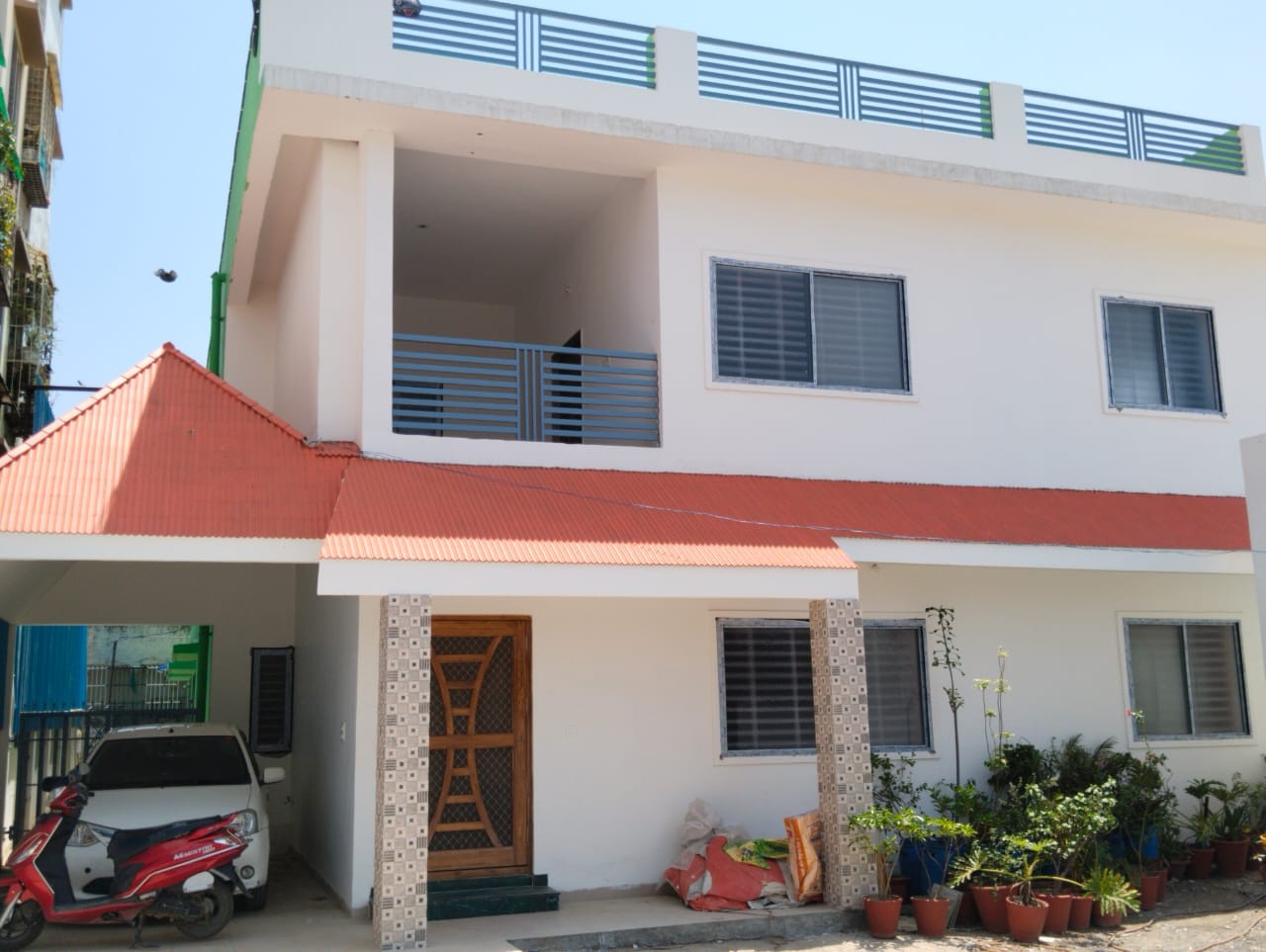 डुप्लेक्स मकान बेचना है मानसरोवर डेंटल कॉलेज रोड के पास