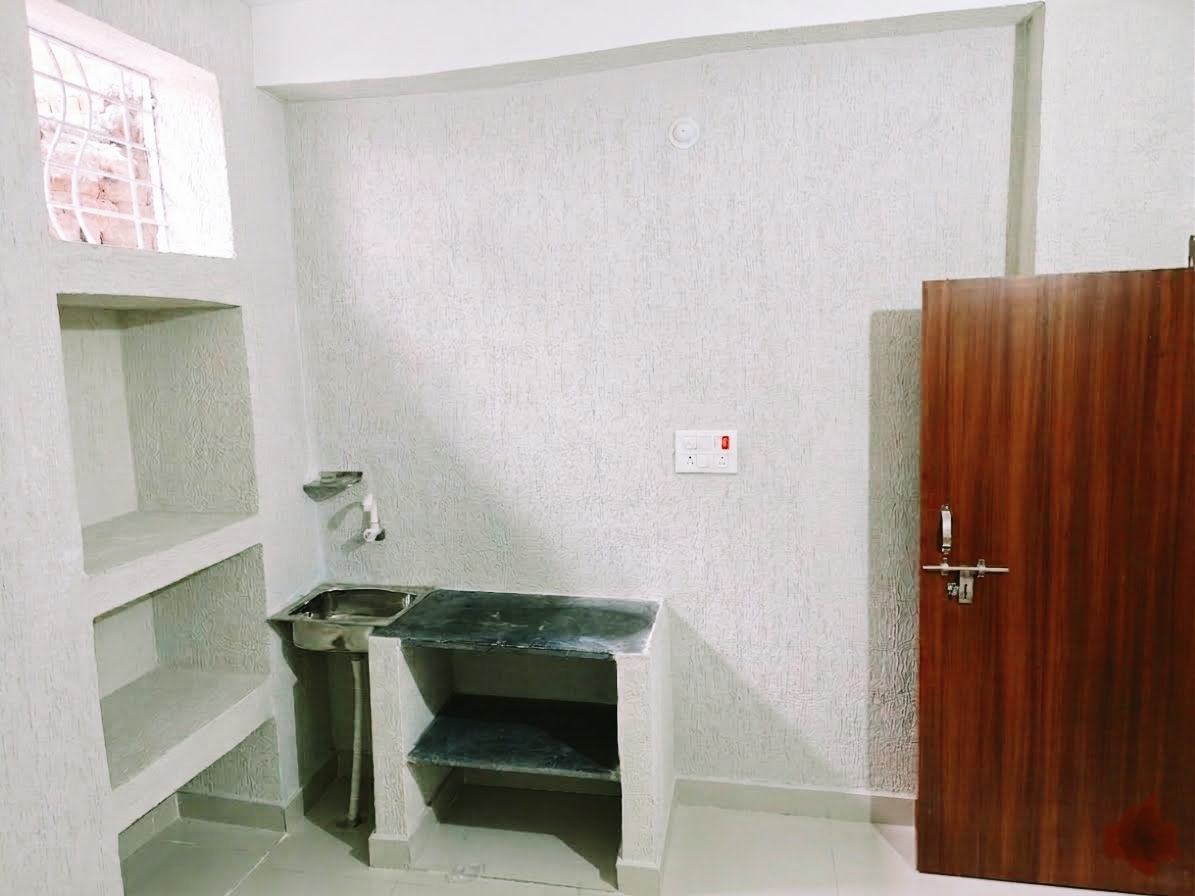 For Students/Working/ Job Girls Vacant Rooms available 2