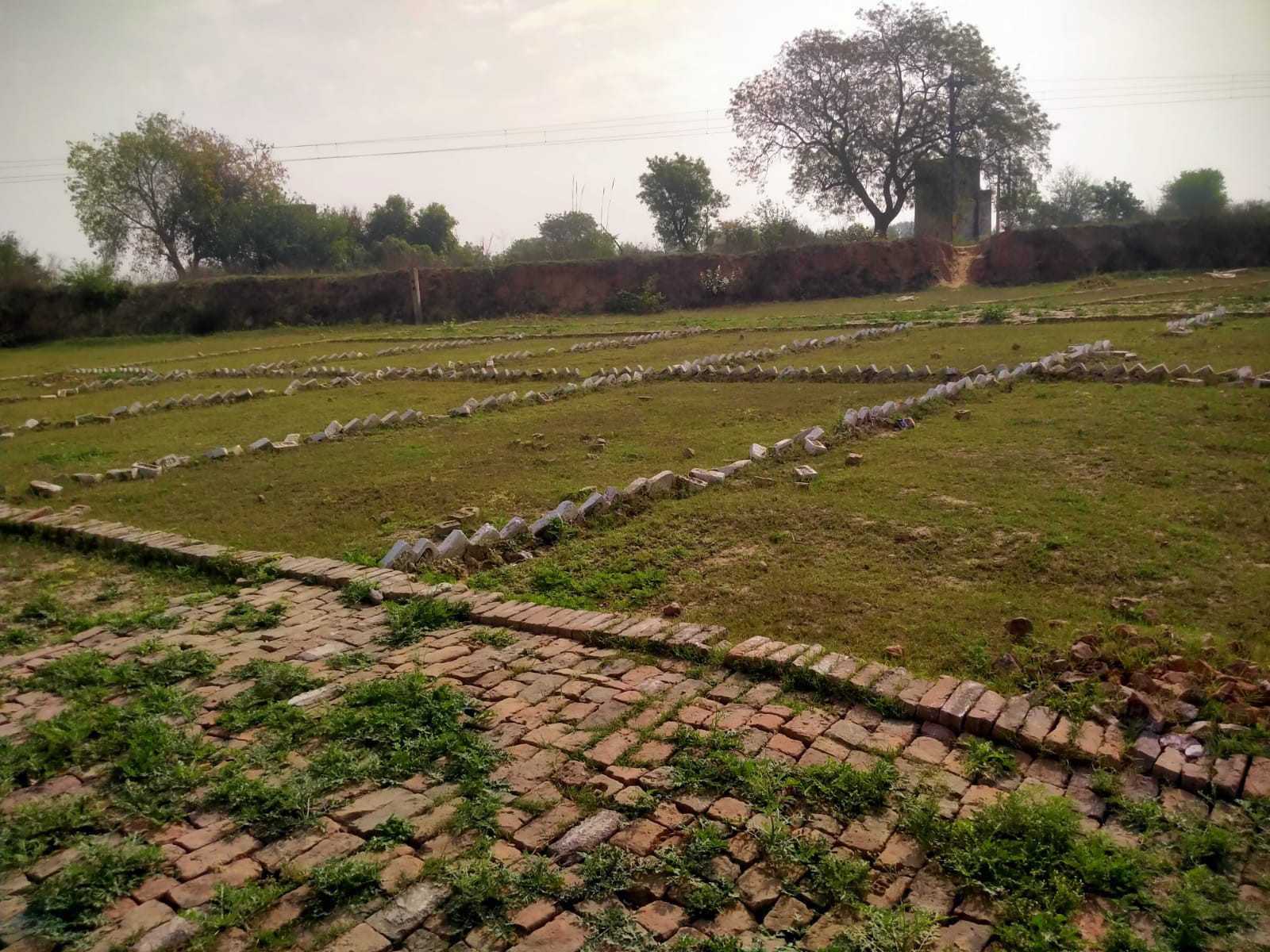 LONI Ghaziabad plote sell