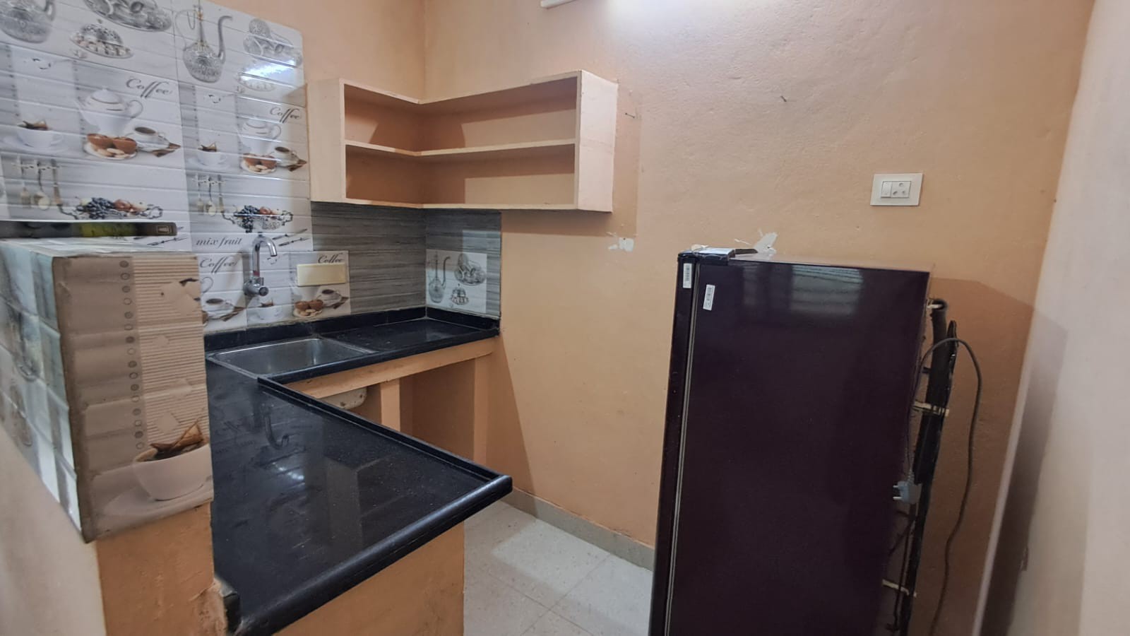 rent for bachelors male 2
