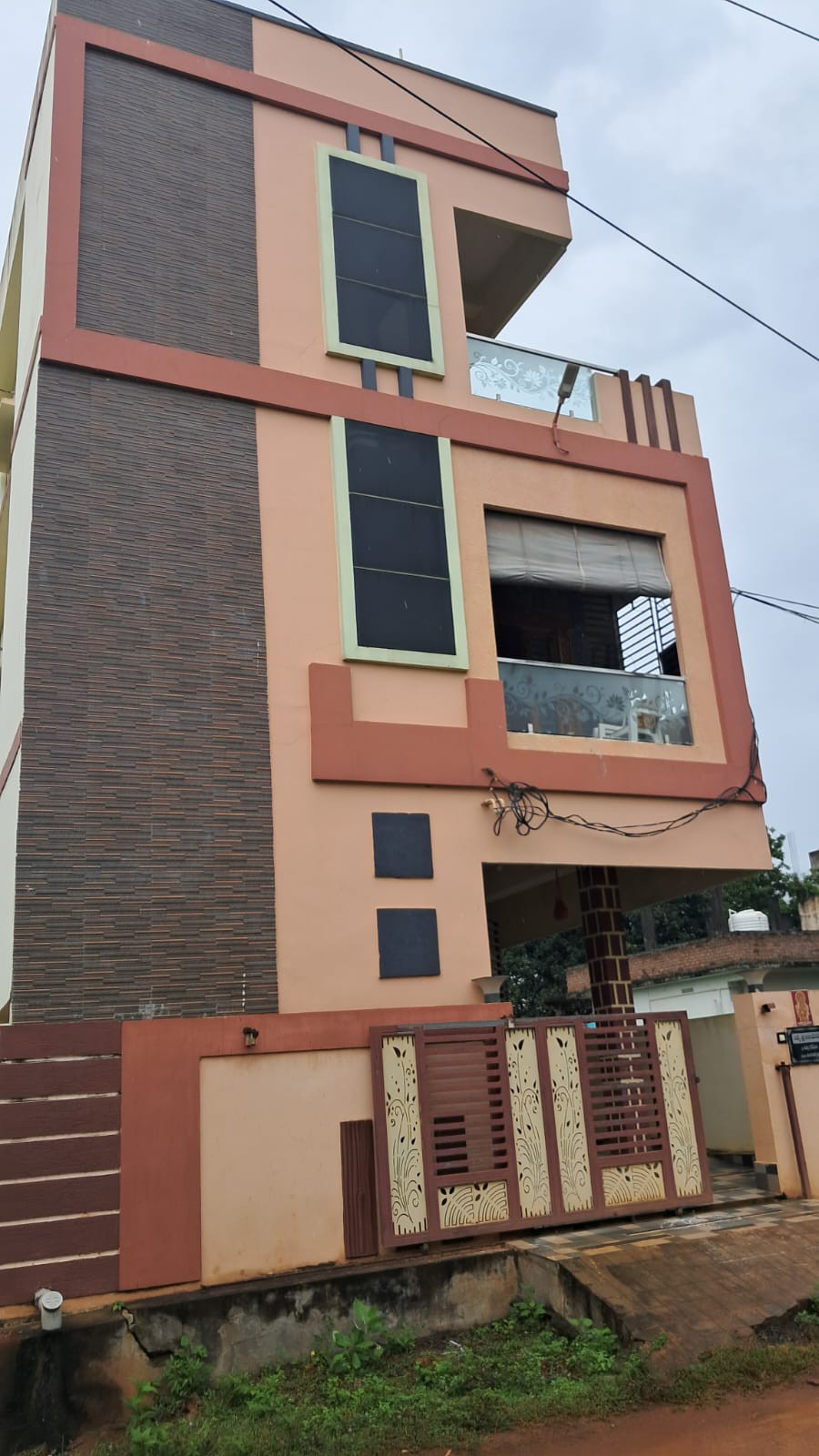 rent for bachelors male