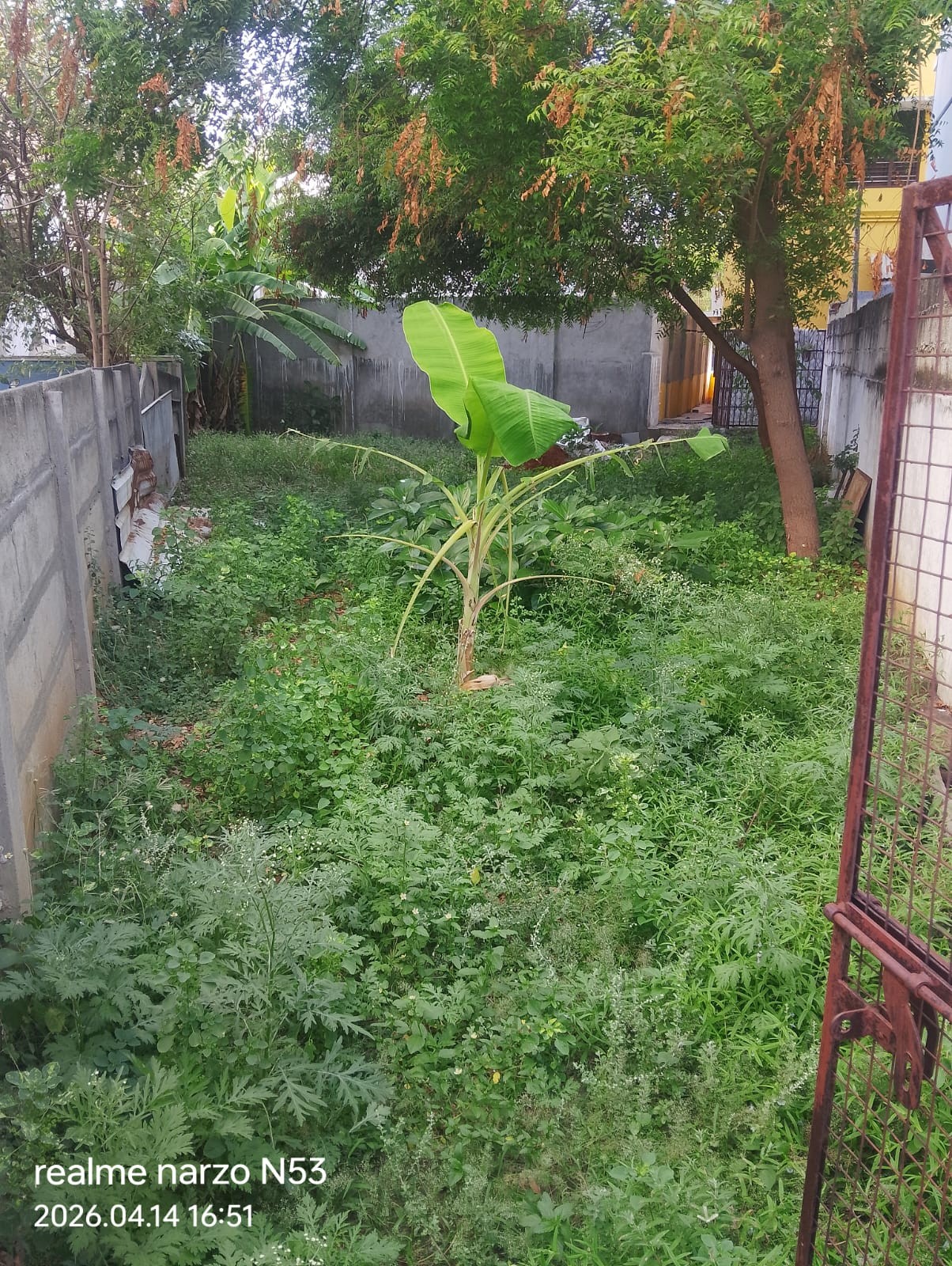 Kulithalai centre land