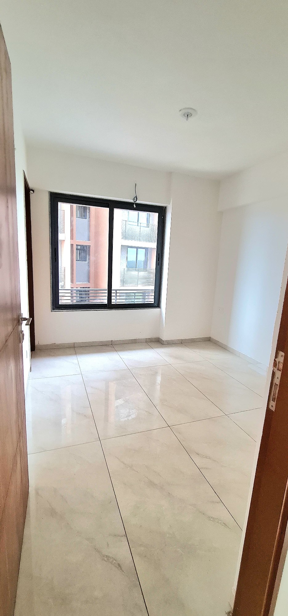 3BHK FLAT FOR RENT 