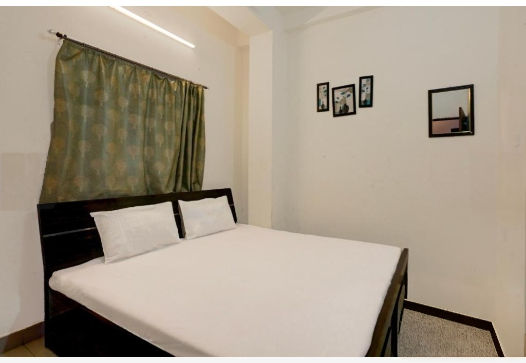 Kashi Ganga Legacy Home Stay