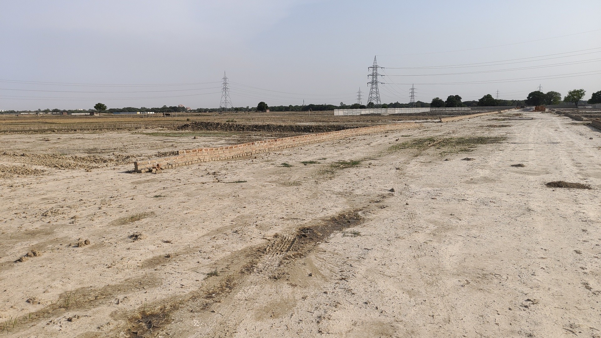 sell Land with plots in reasonable price