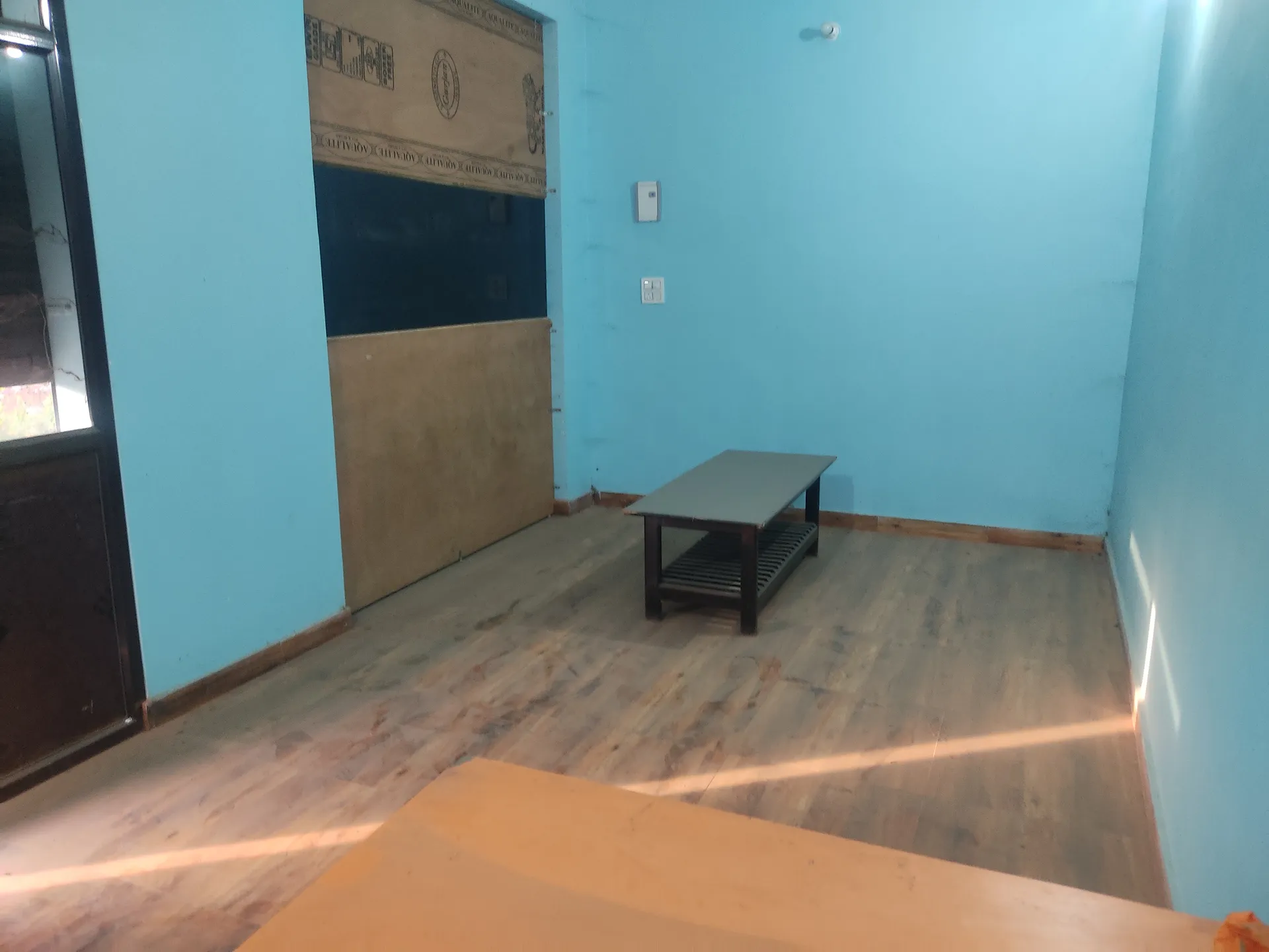 shop for rent