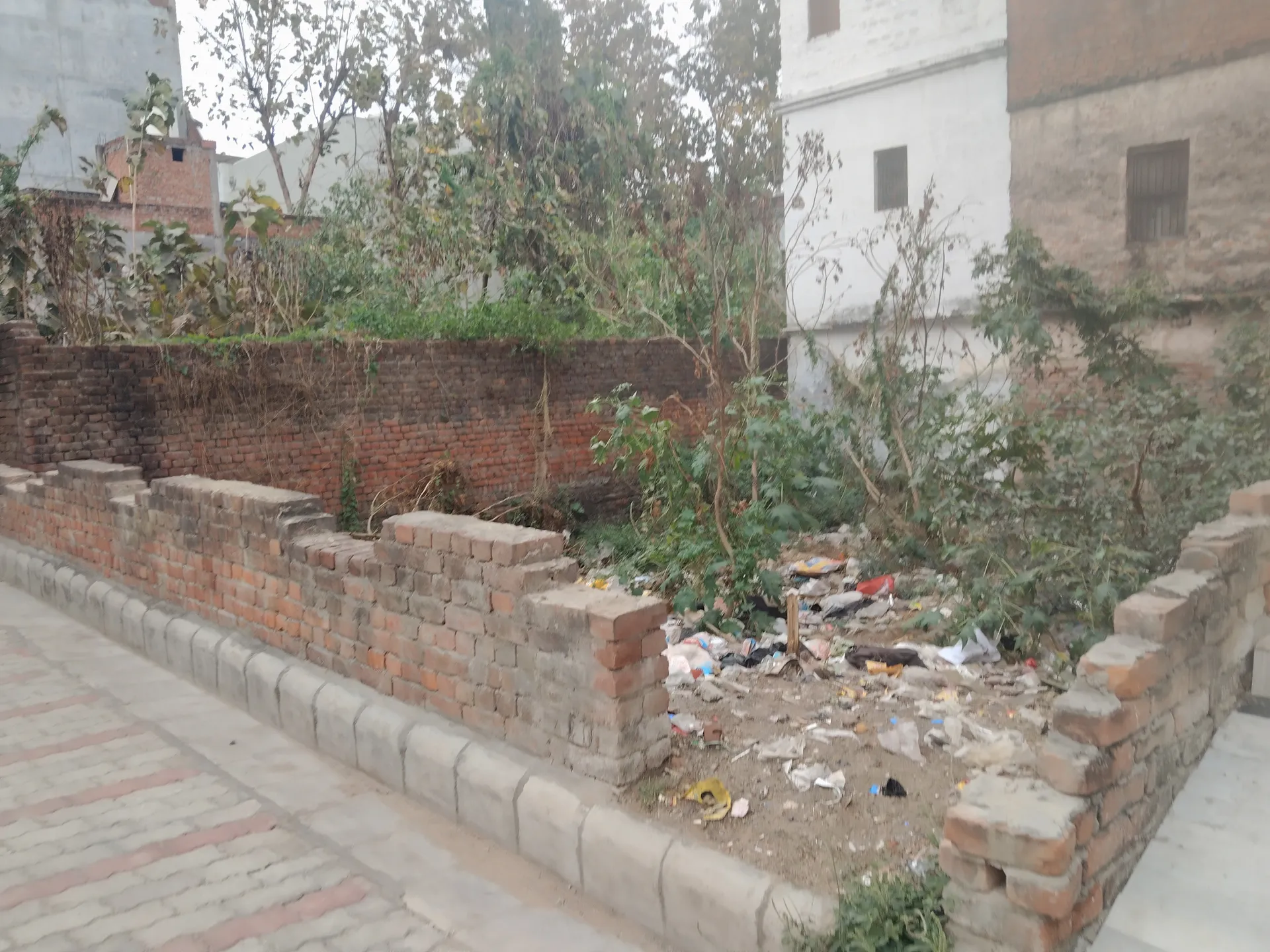 1360 sqft on Urgent Sale 2