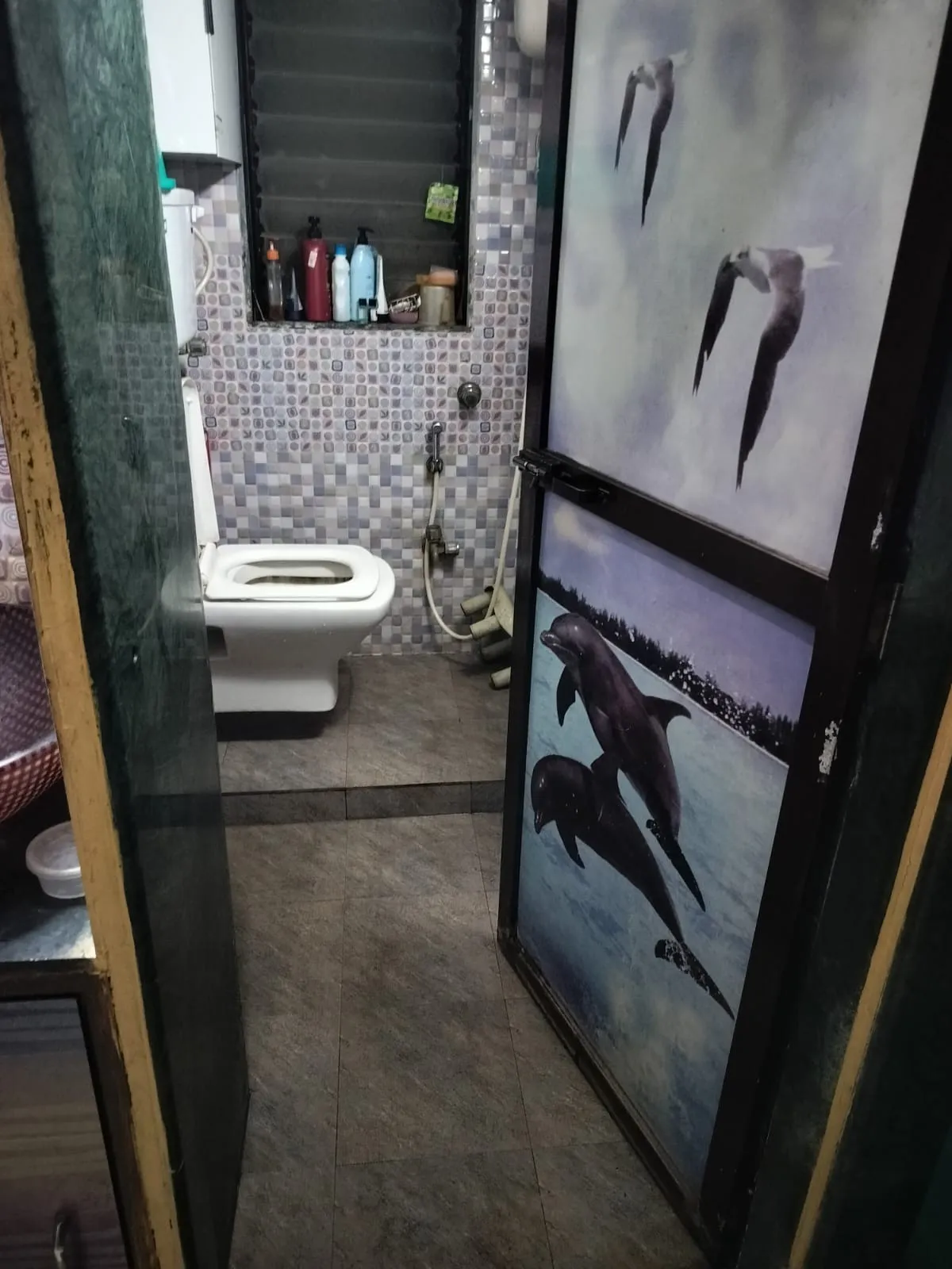 flat for sale near station goregaon east vishweshwer Nagar 